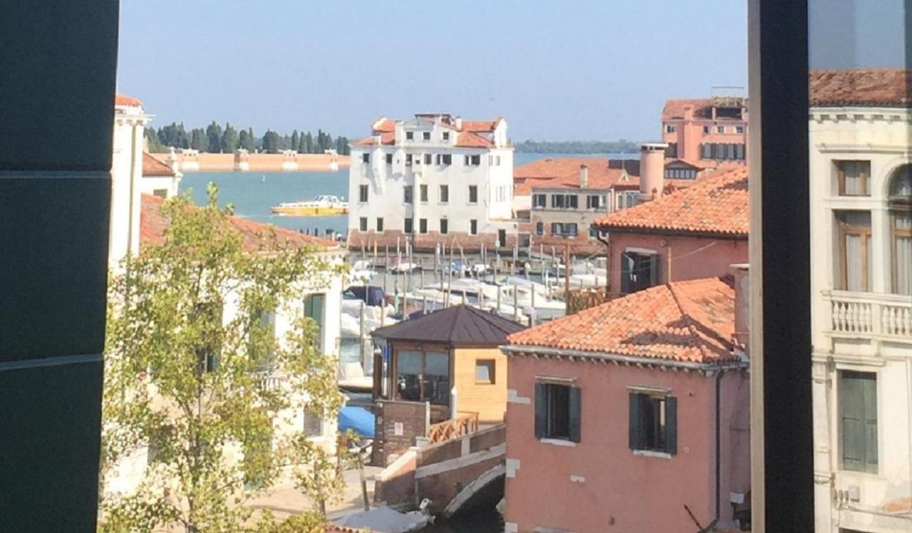Tintoretto Vista Real Venesia Bagian luar foto