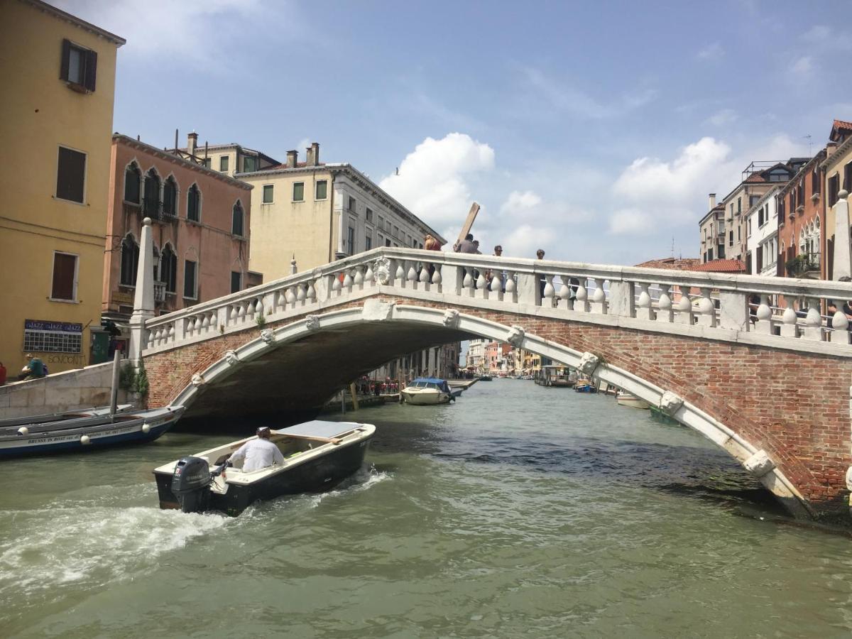 Tintoretto Vista Real Venesia Bagian luar foto