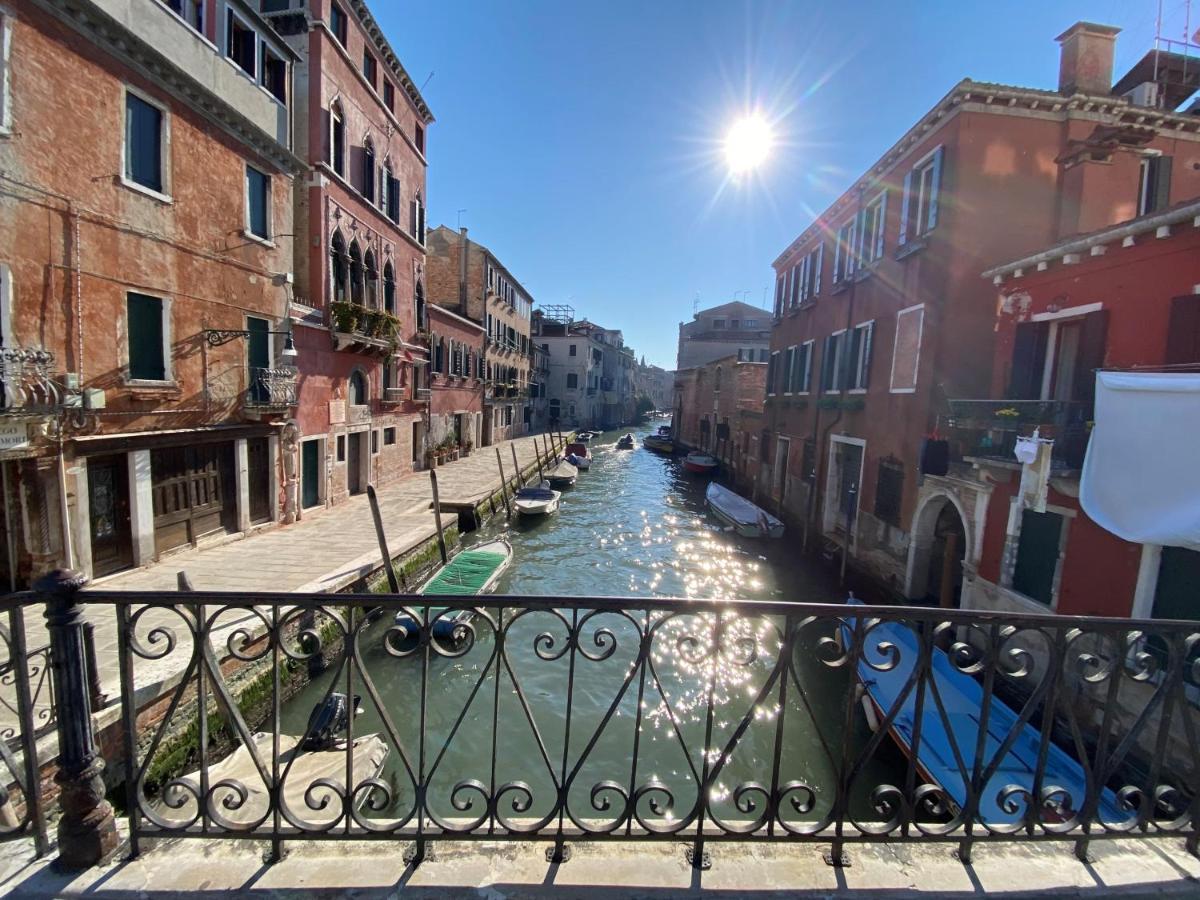 Tintoretto Vista Real Venesia Bagian luar foto