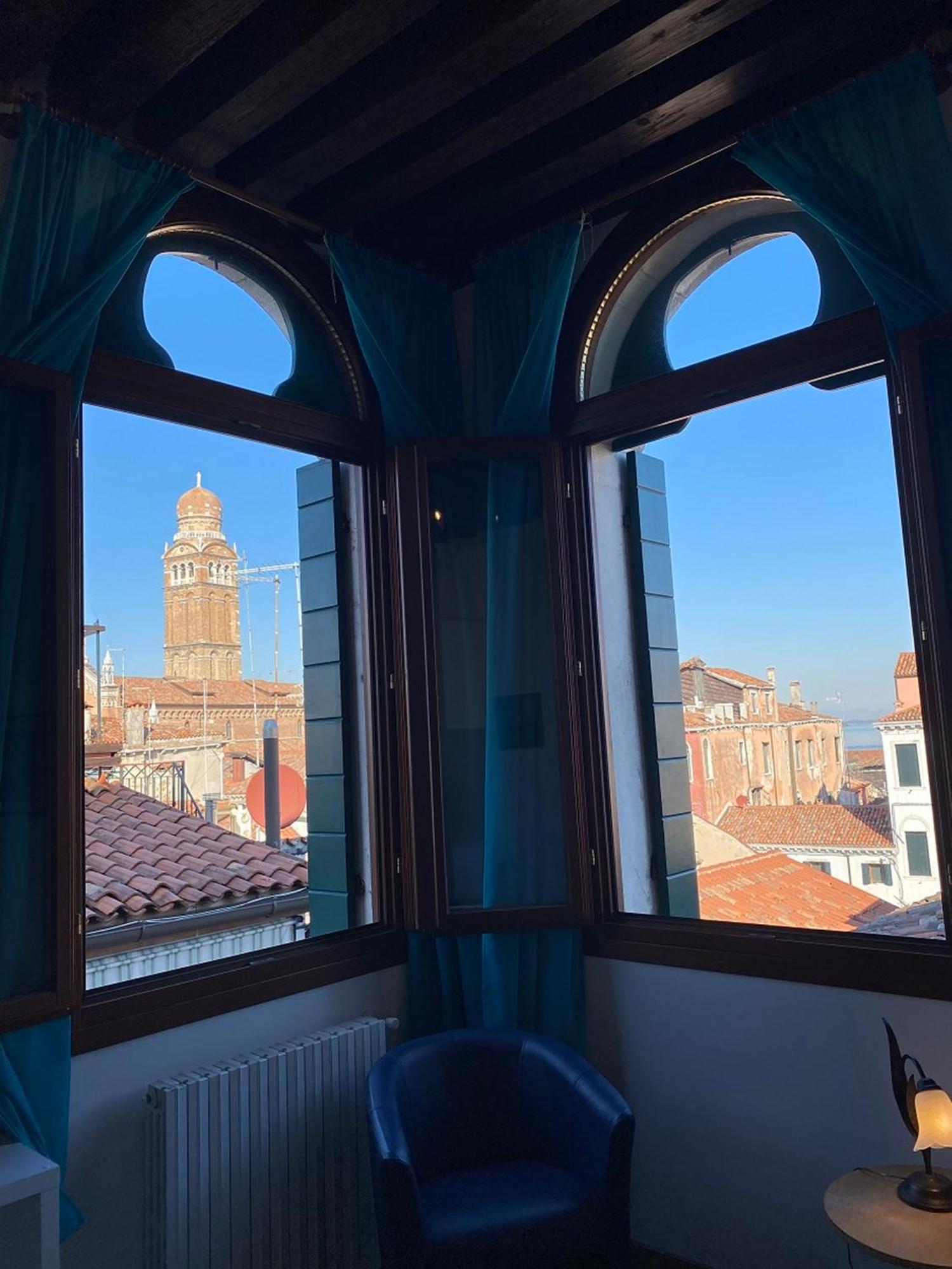 Tintoretto Vista Real Venesia Bagian luar foto
